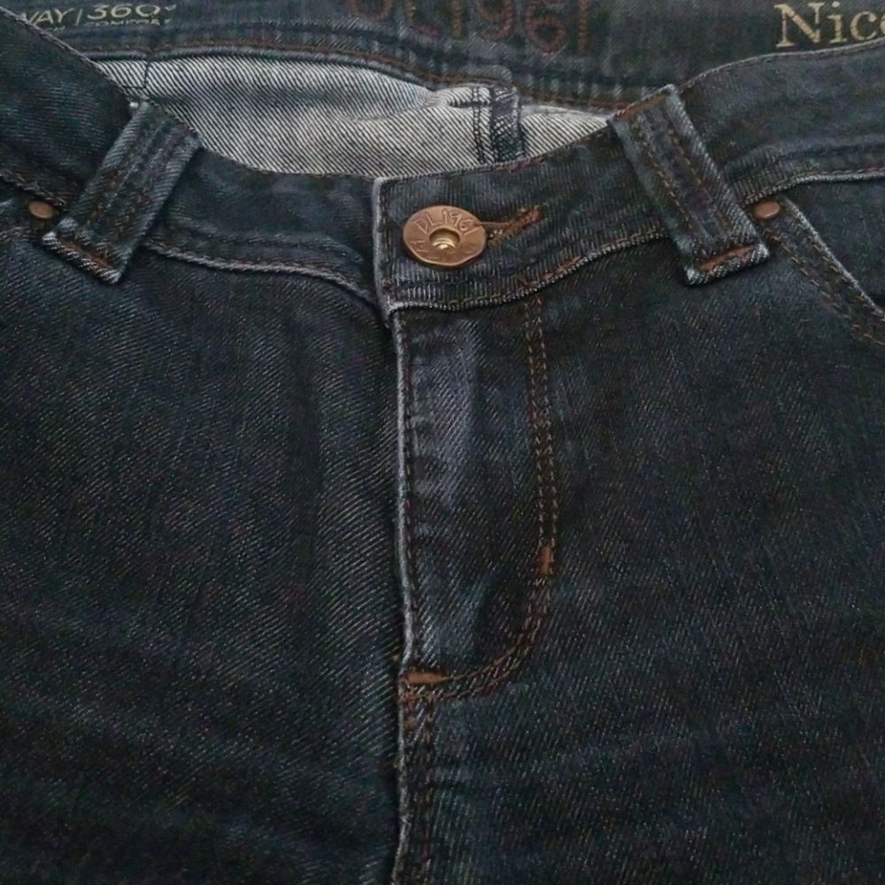 Jeans - Picture 4 of 5